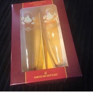 Brand New Budweiser Brewery Etched Beer Glasses